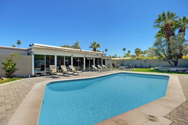 The Cascades Retreat • Central Palm Springs CA • Vacation Rental Pool Home